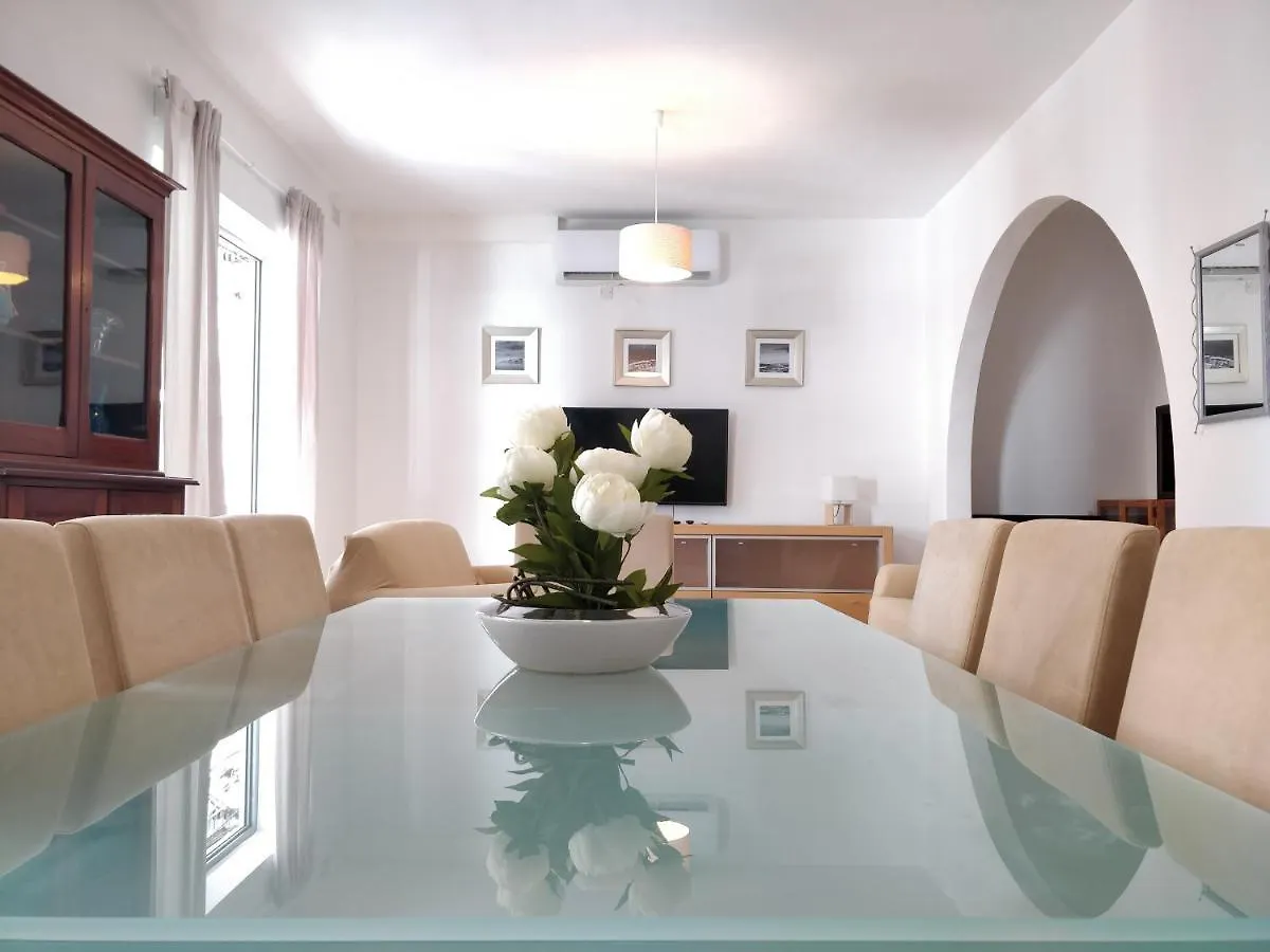 Large Apartment Close To Rocky Beach Mcre1-1 Sliema Malta