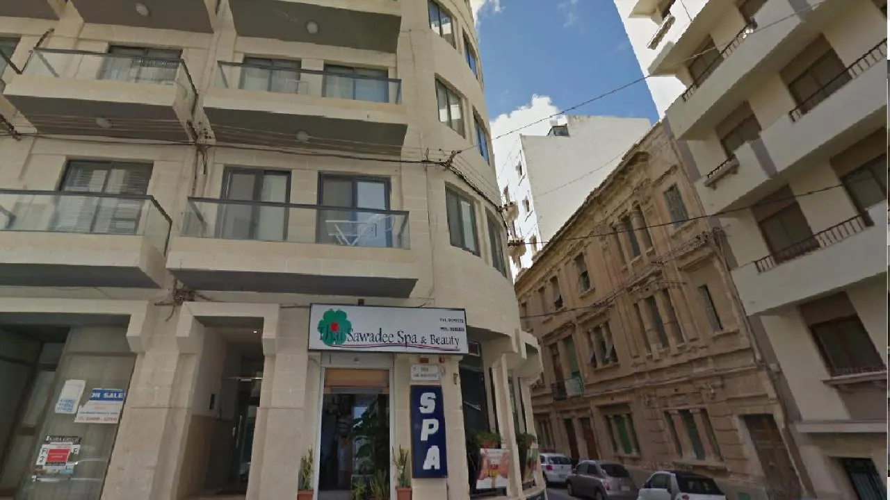 Large Apartment Close To Rocky Beach Mcre1-1 Sliema
